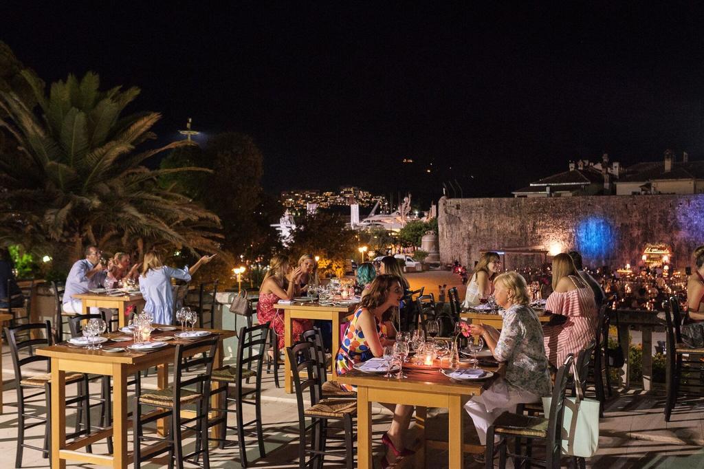 Hotel Mogren بودفا المظهر الخارجي الصورة